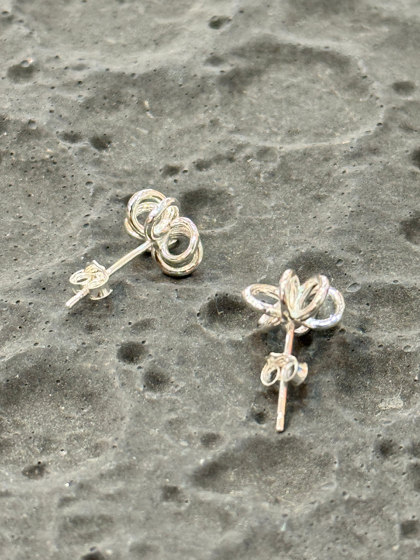 Hugbubble - Mini Telephone Cord Earring