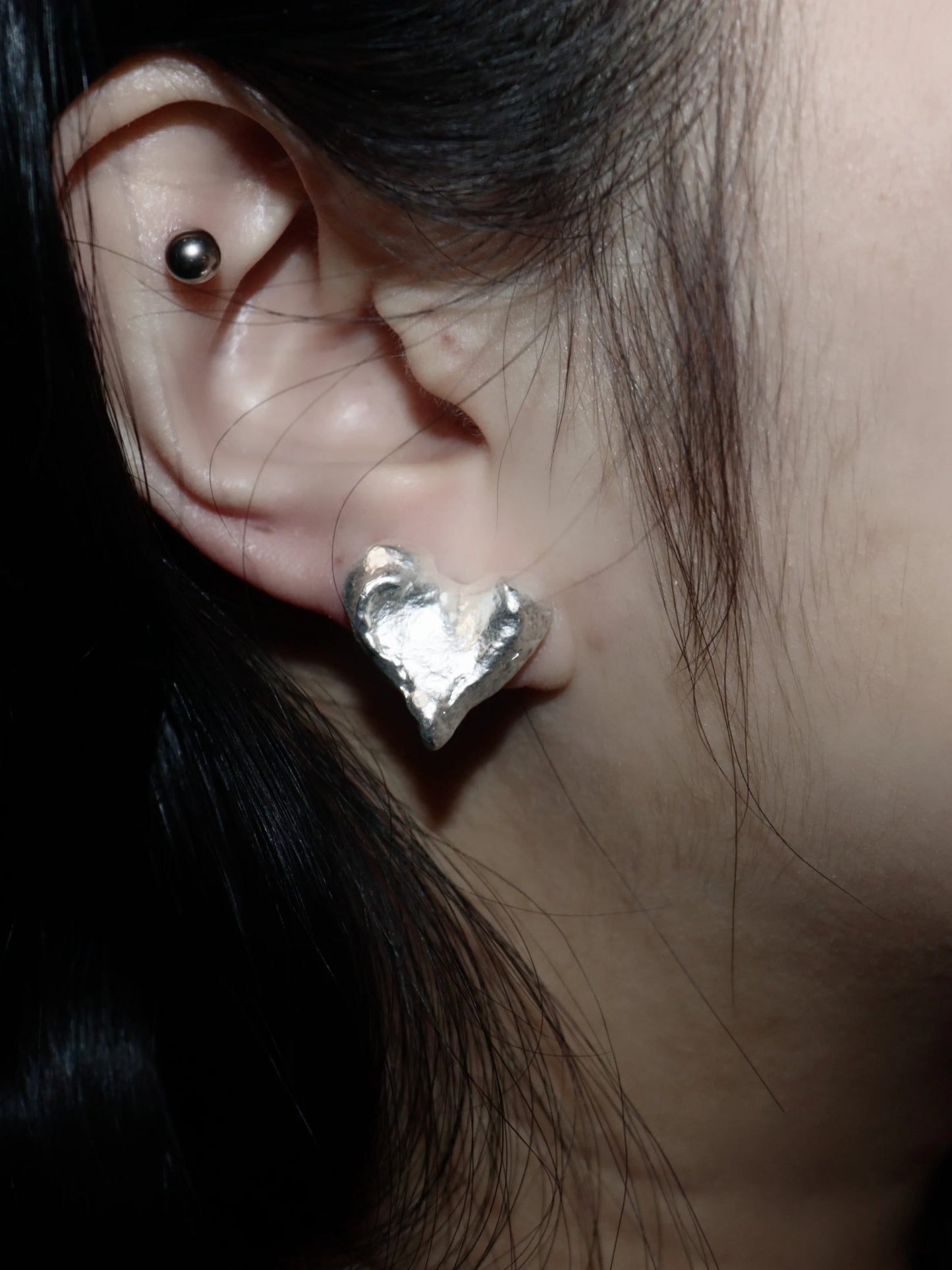 Hugbubble - Oil Painting Heart Earring