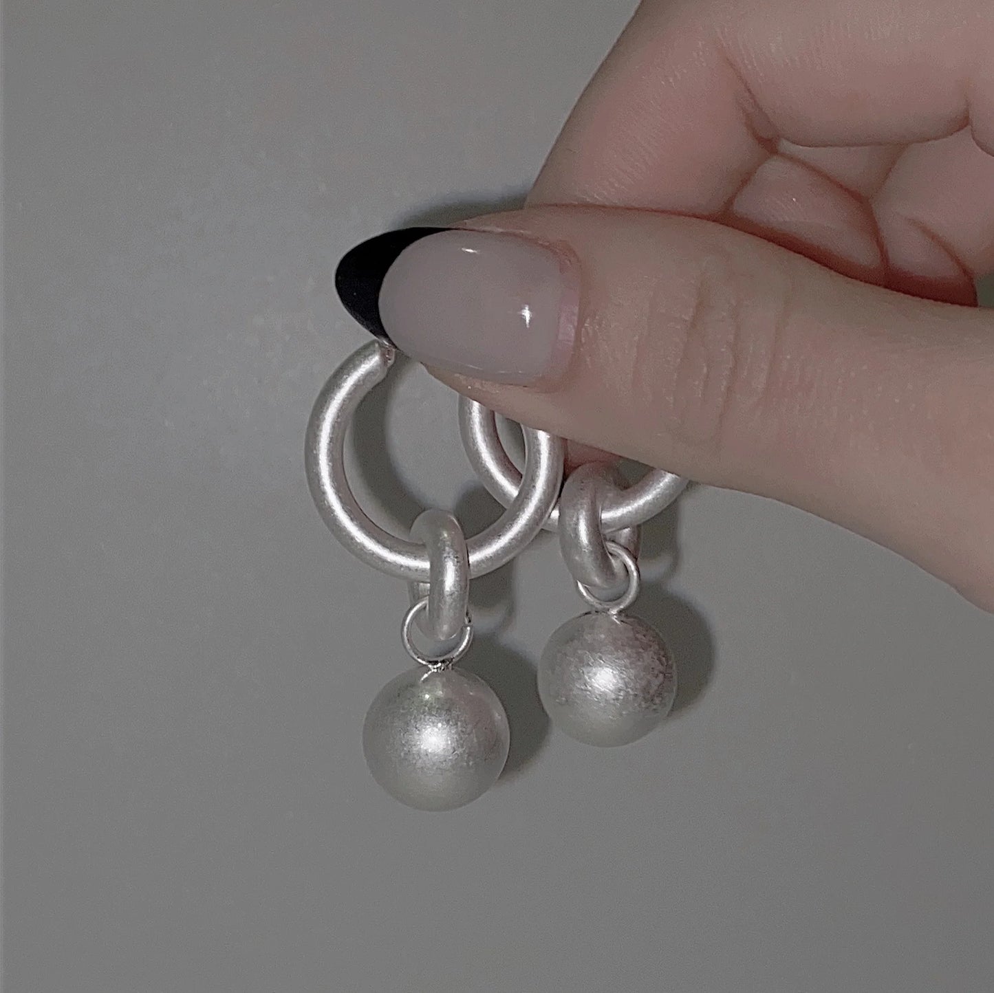 Hugbubble - Dazzle Ball Earring