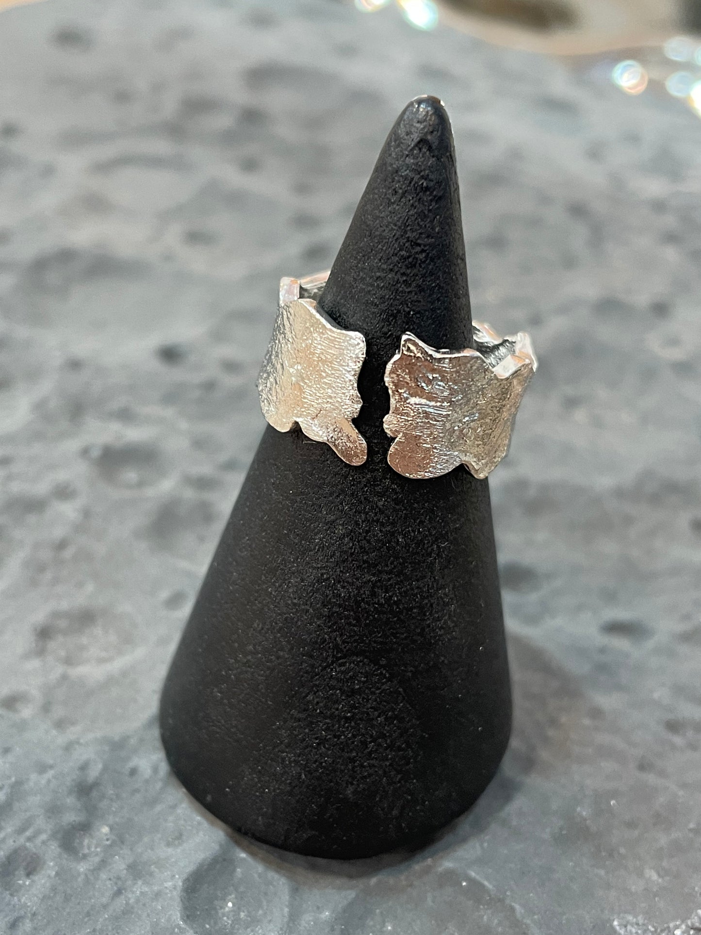 Hugbubble - Burnt Texture Ring