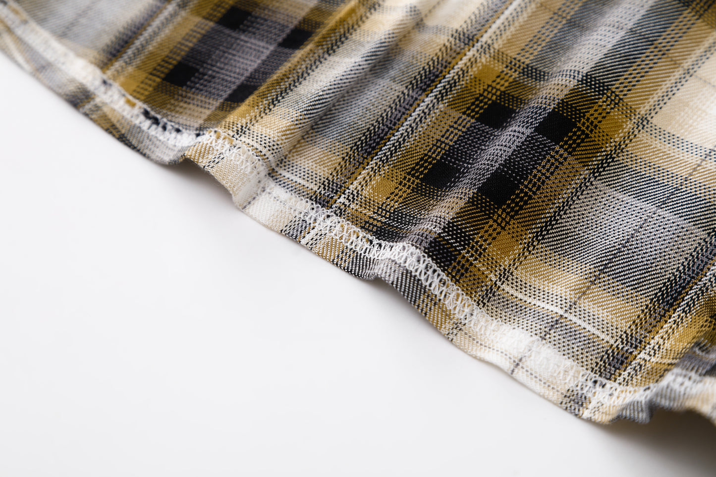 GO OFF Plaid Short-Sleeve Shirt