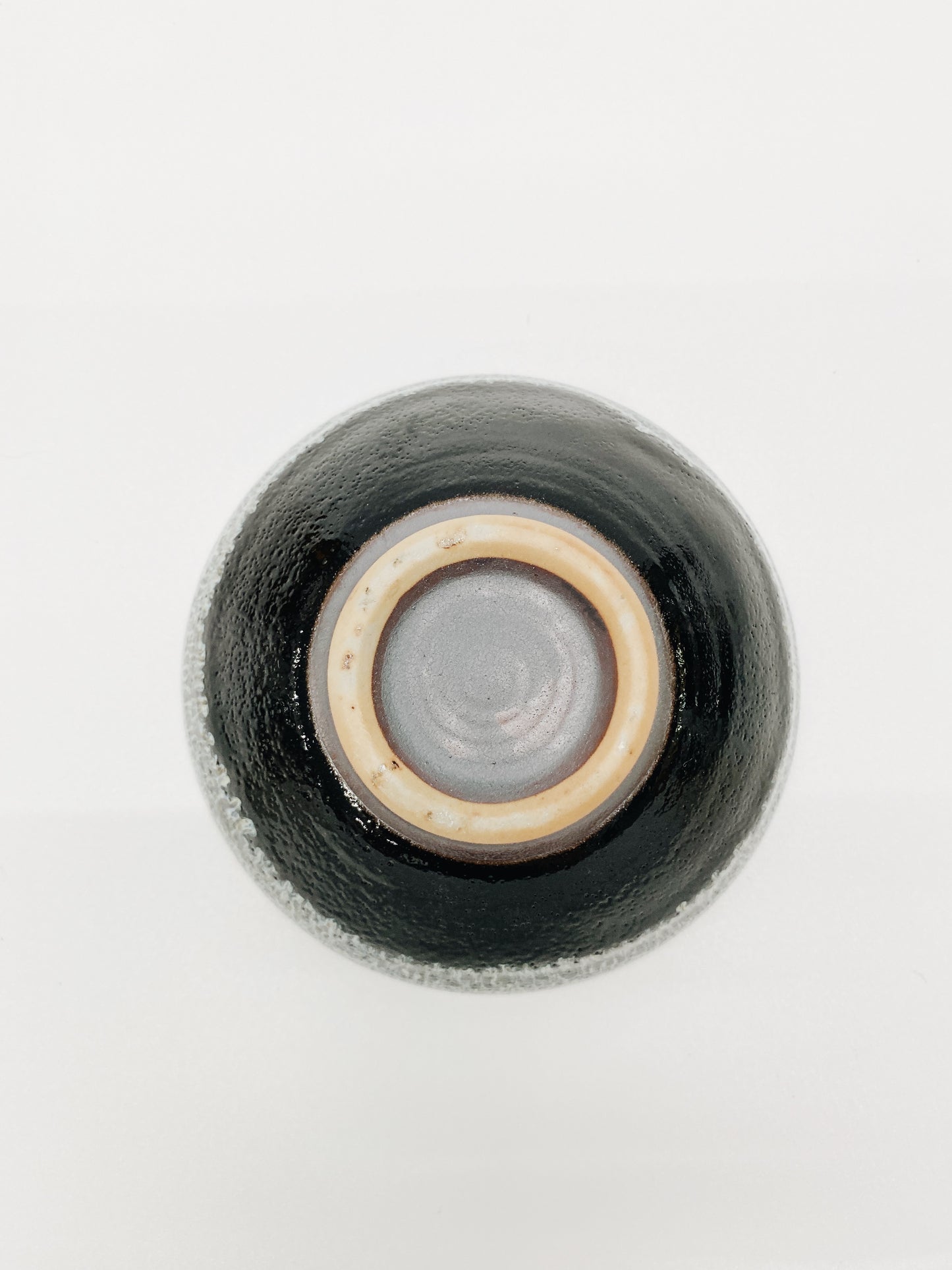 日本製美濃燒 白弦飯碗 | Japanese Mino Ware Yuzu Tenmoku White Strings Rice Bowl (Black)