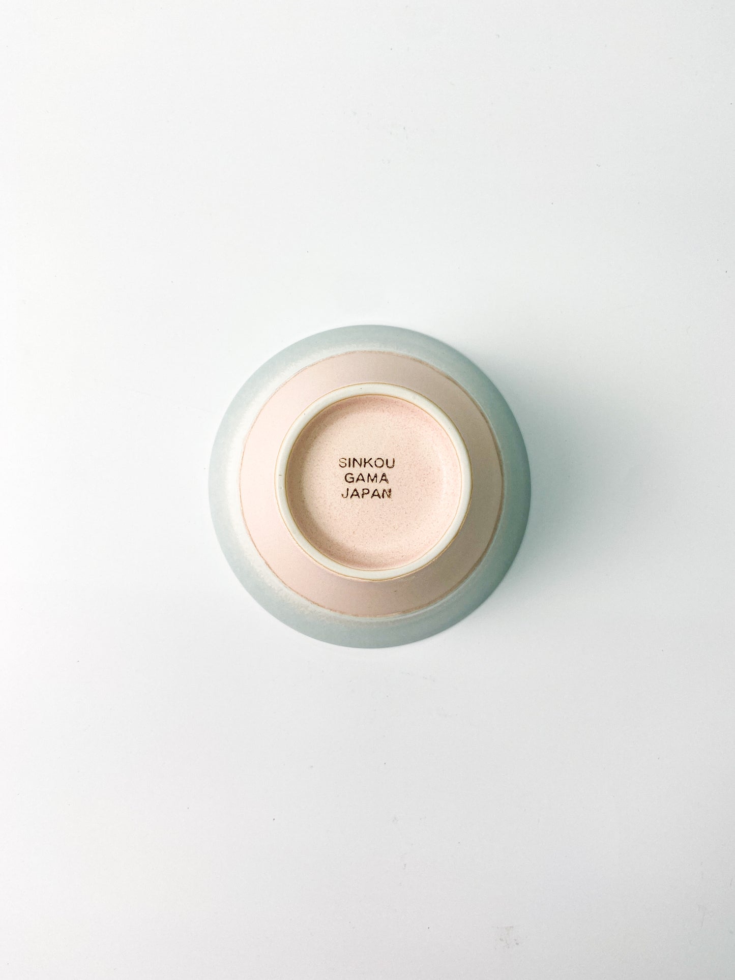 日本製美濃燒 伸光窯粉彩飯碗 (藍粉色) | Japanese Mino Ware Shinko Kiln Pastel Bowl (Blue x Pink)