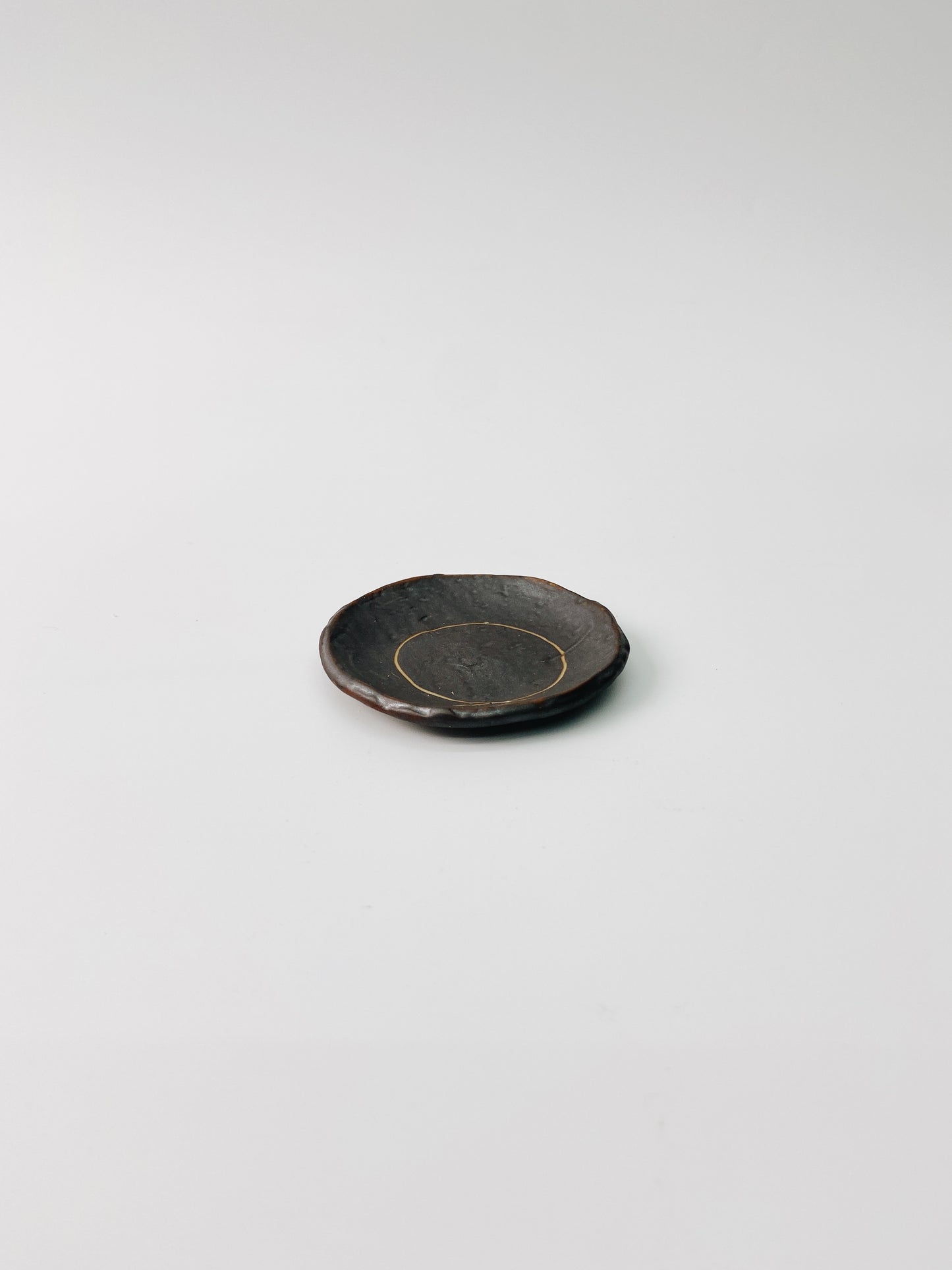 日本製瀨戶燒 香台 (墨水黑) | Japanese Seto Ware Incense Holder (Black)
