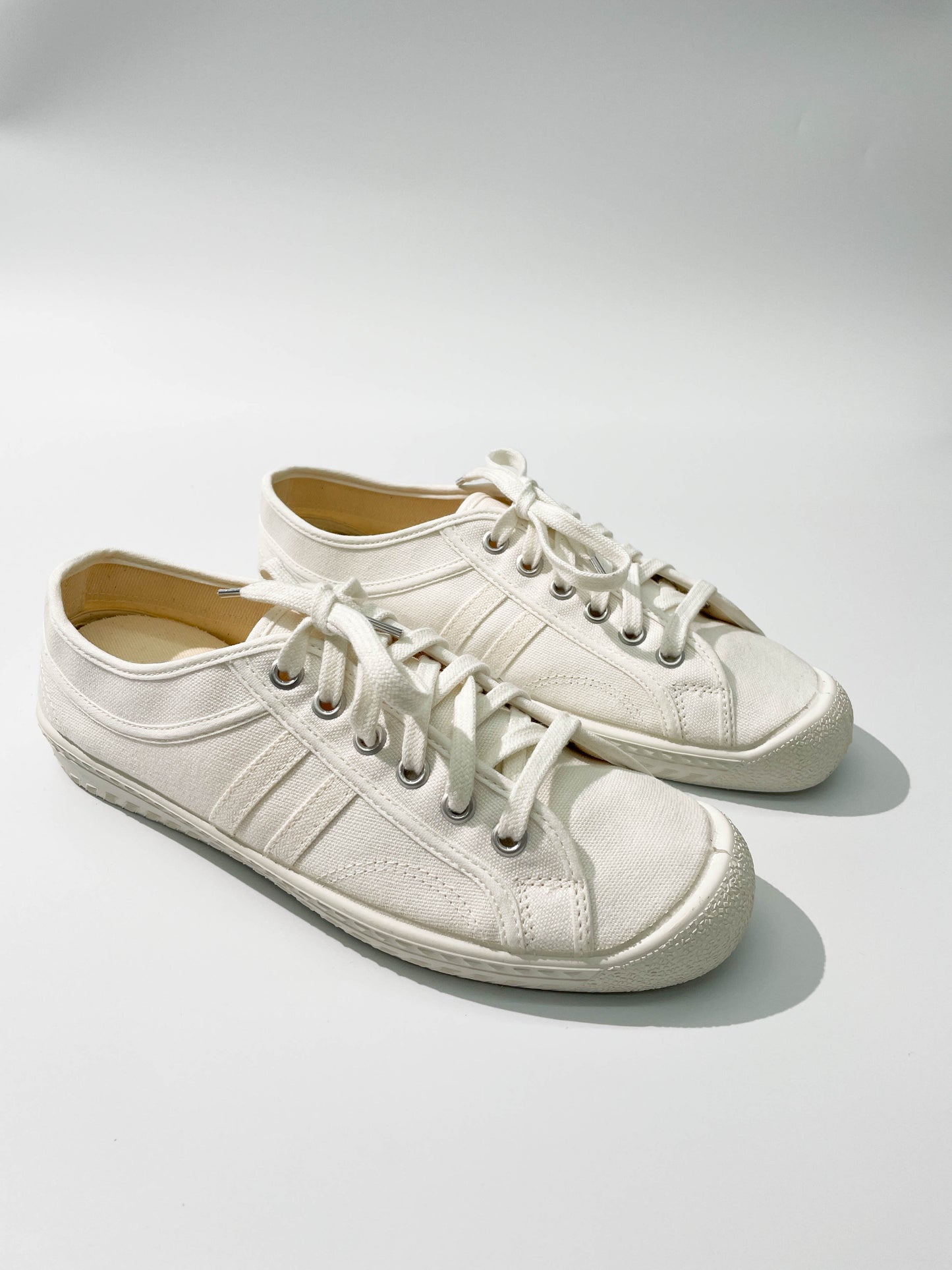 Inn-stant Vegan 帆布鞋(白色) | Inn-stant Vegan Canvas Lo Top Sneaker (White)