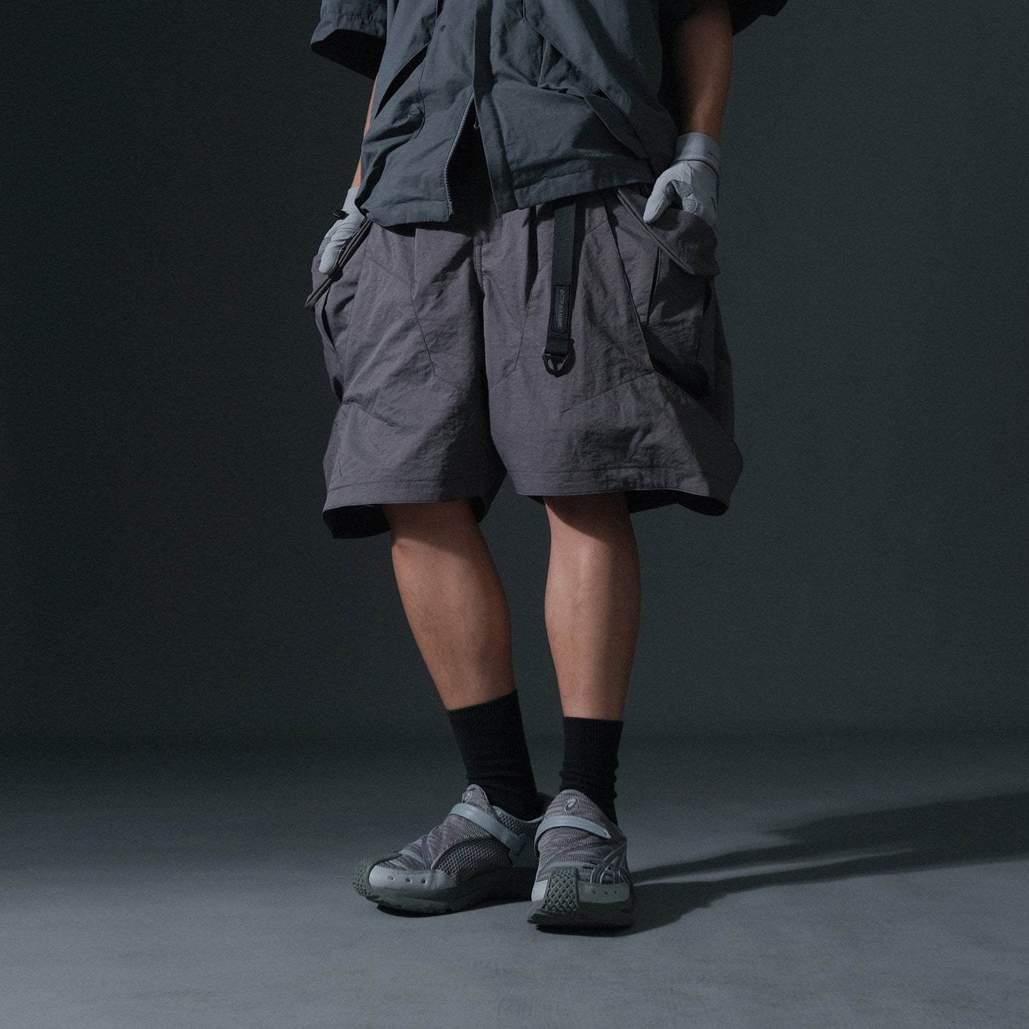 OCTO GAMBOL SS23 / 05 — S23-067 Switchable Breathing Shorts (Grey)