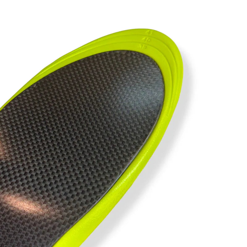 Macphason CurvePro CarbonLite (標準版): 彈性緩震足弓支撐足球鞋墊