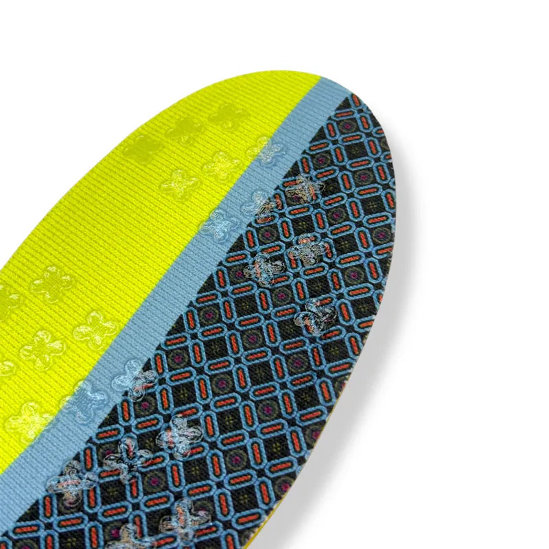 Macphason CurvePro CarbonLite (標準版): 彈性緩震足弓支撐足球鞋墊