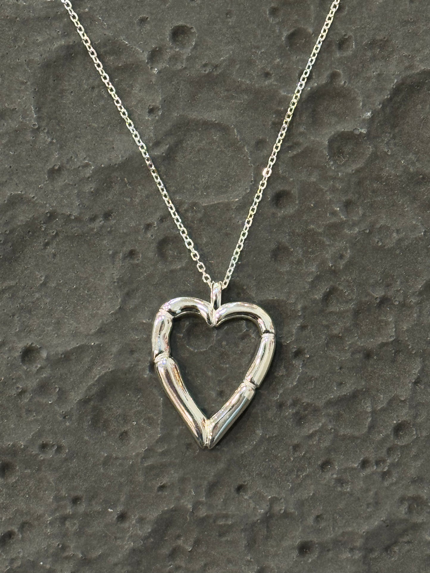 Hugbubble - Love Heavy Long Necklace
