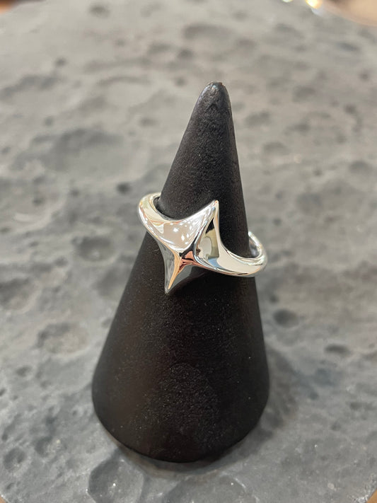 Hugbubble - Shine Star Ring