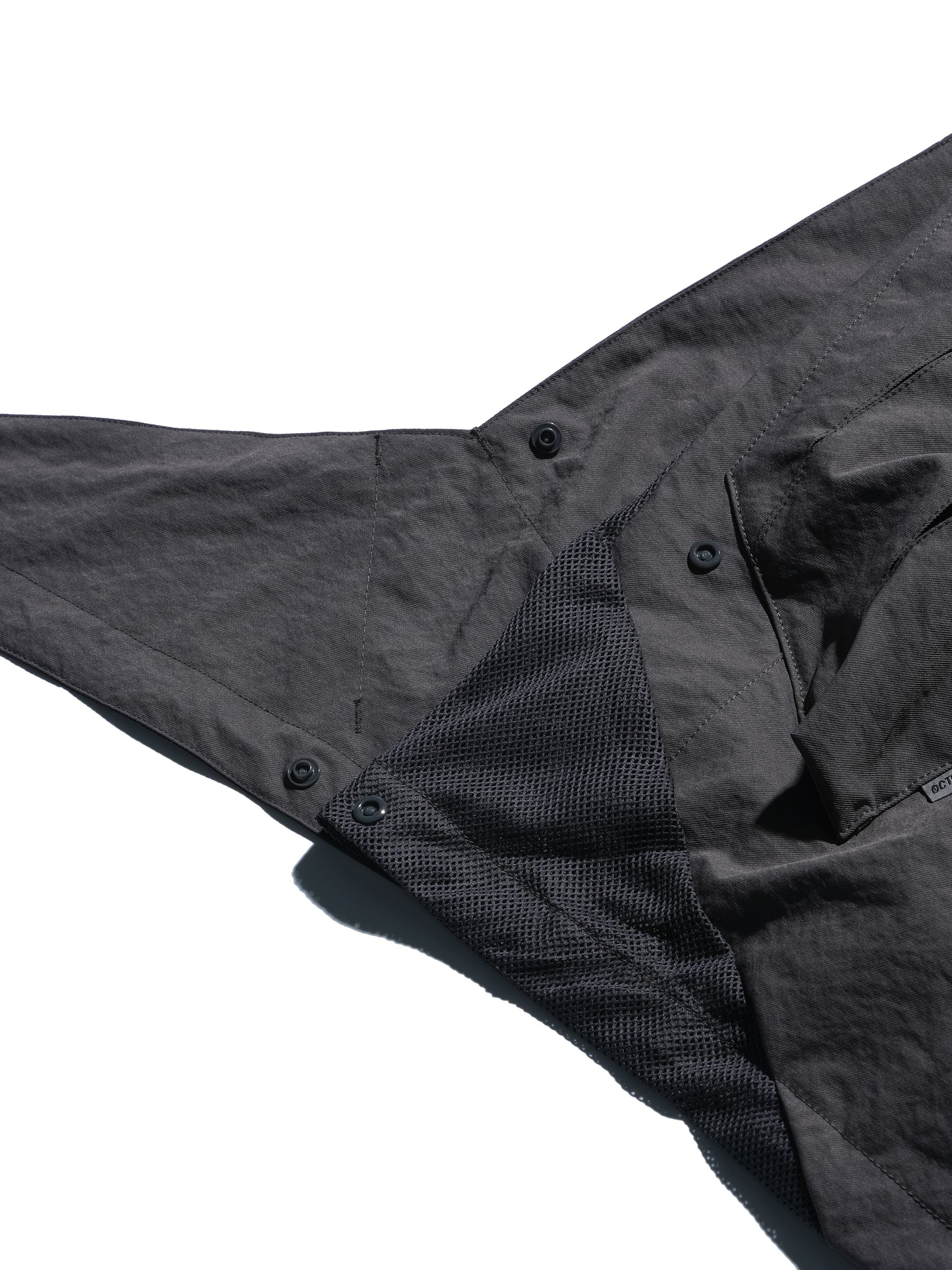 OCTO GAMBOL SS23 / 05 — S23-067 Switchable Breathing Shorts (Grey)