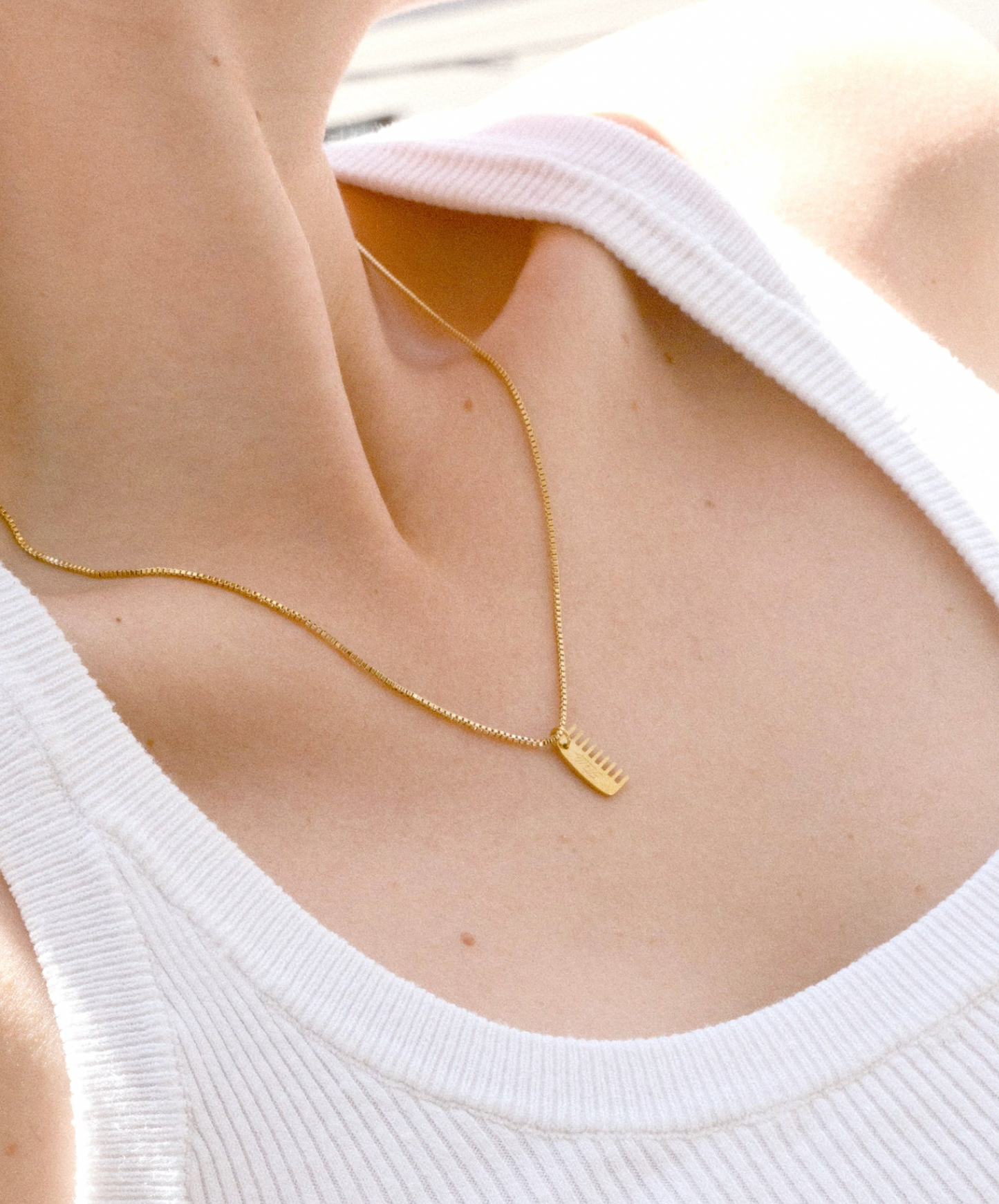 Matter Matters Hello Hair Comb Pendant • Gold
