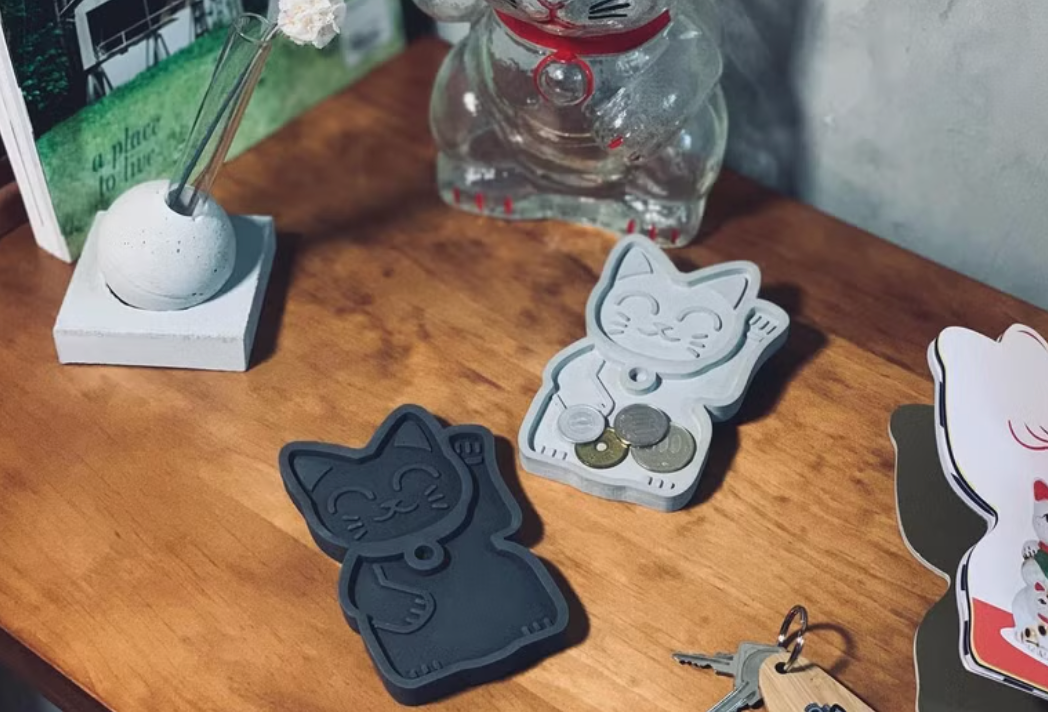 MUDLAB - 招財貓 手工水泥置物碟 【淺灰】