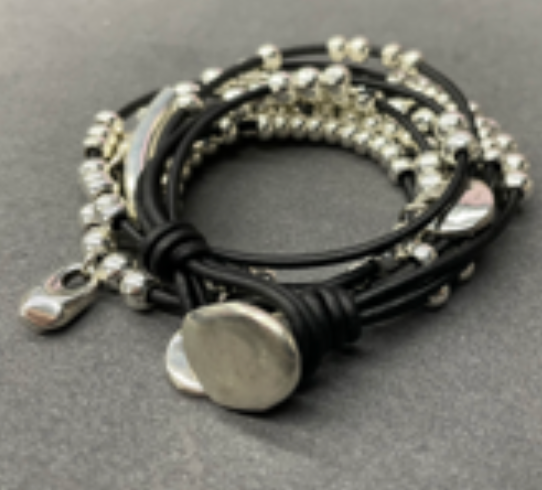 Otro Accesorio - Charm Bracelet