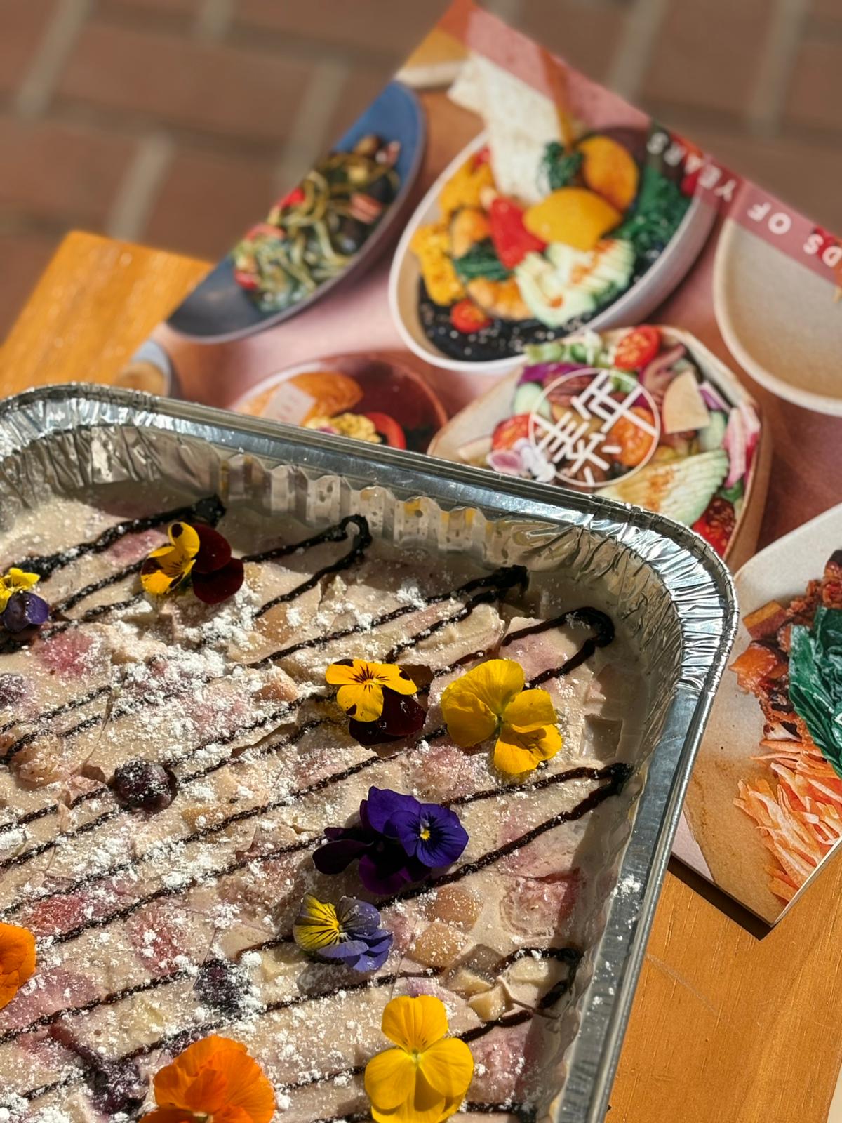 【運費到付 Payment On Delivery】FRIENDS OF YEARS Party Set (荃灣三陂坊)