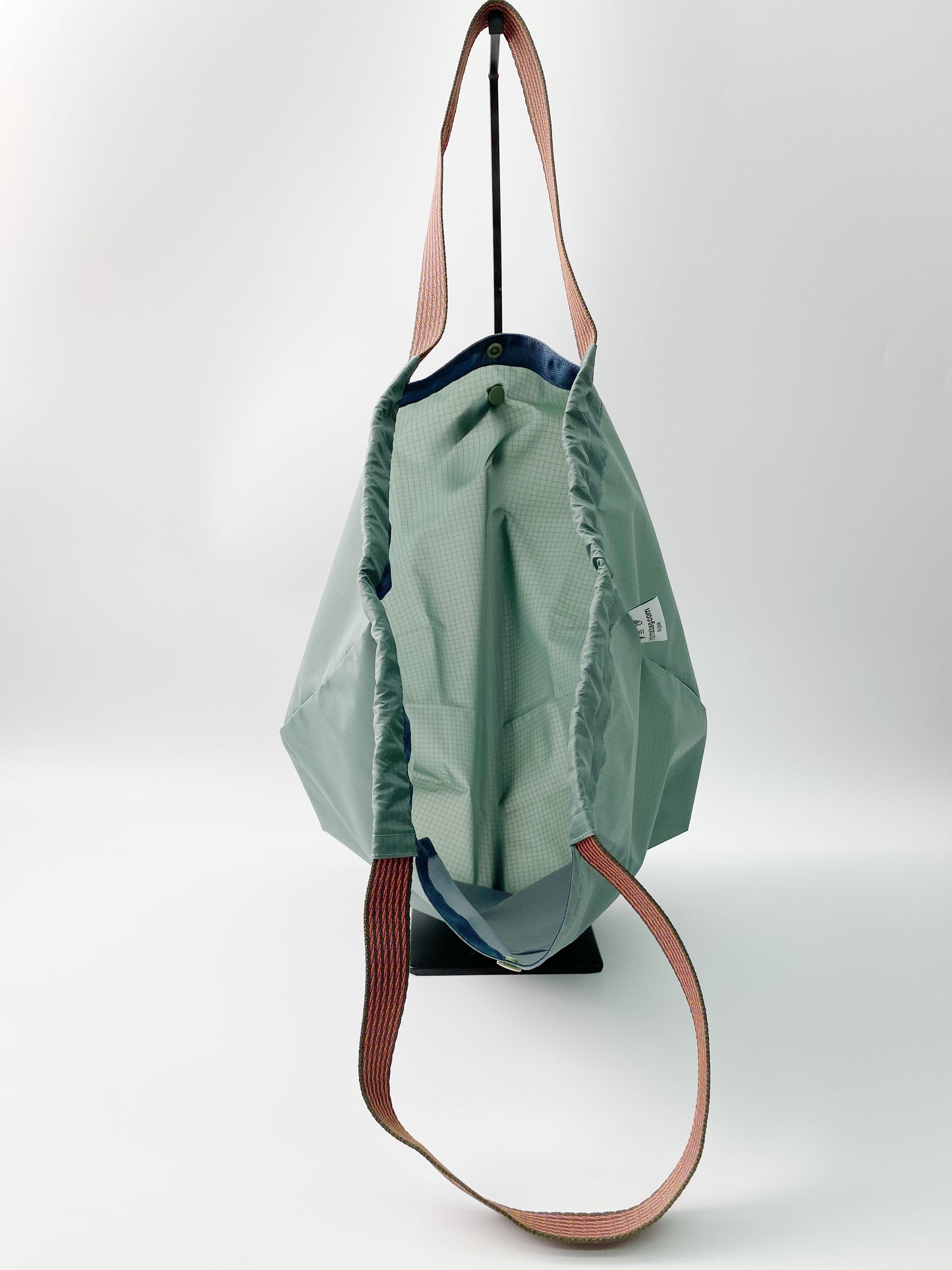 Informal Bag Plain Checkout Bag (Grey)