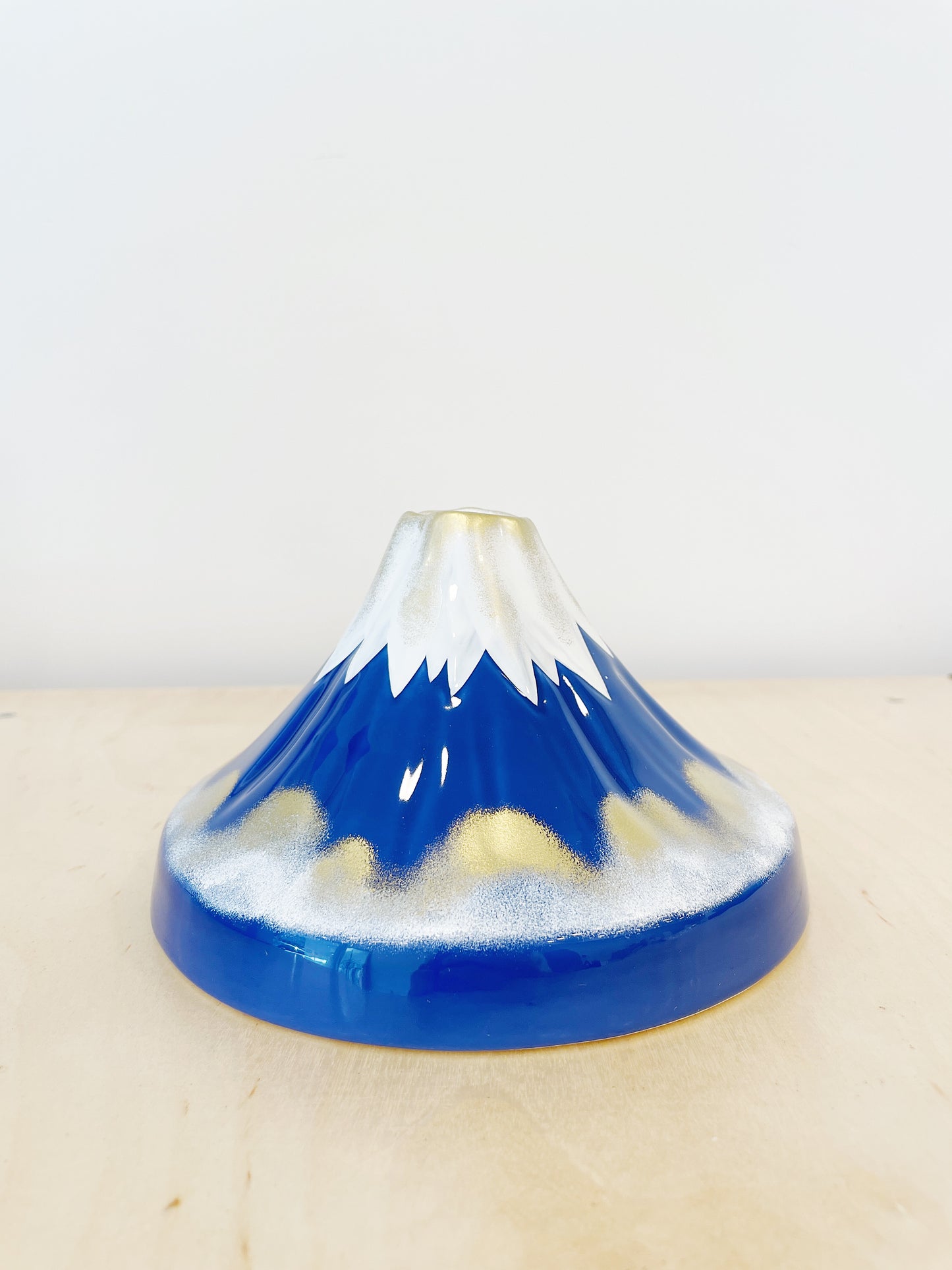 富士山香座 | Mt. Fuji Incense Holder