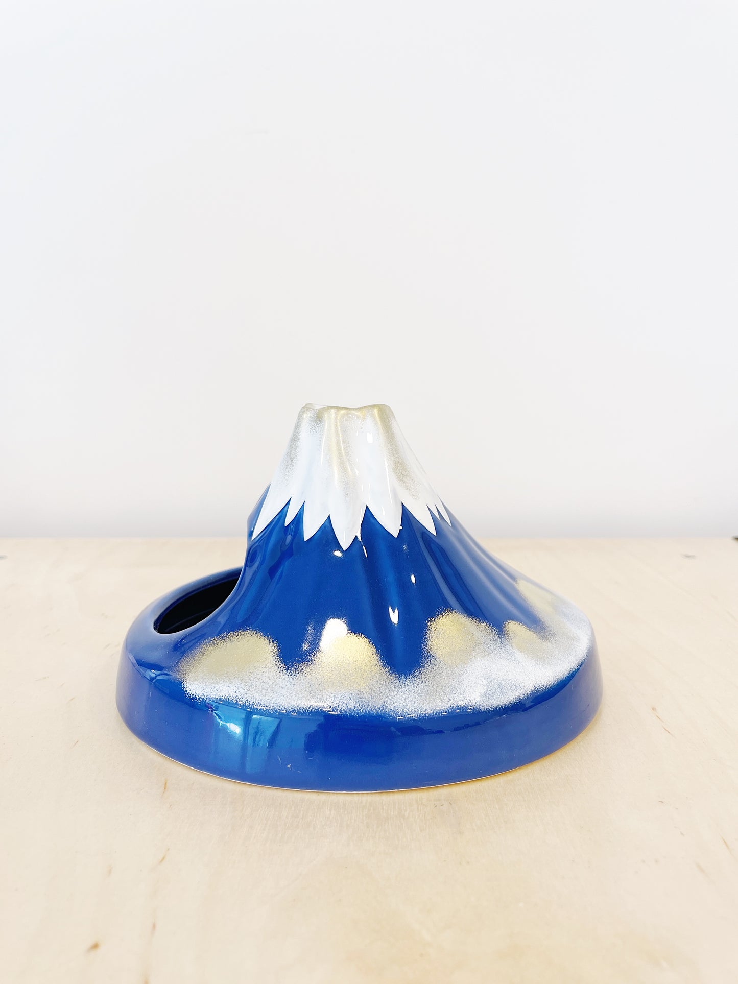 富士山香座 | Mt. Fuji Incense Holder