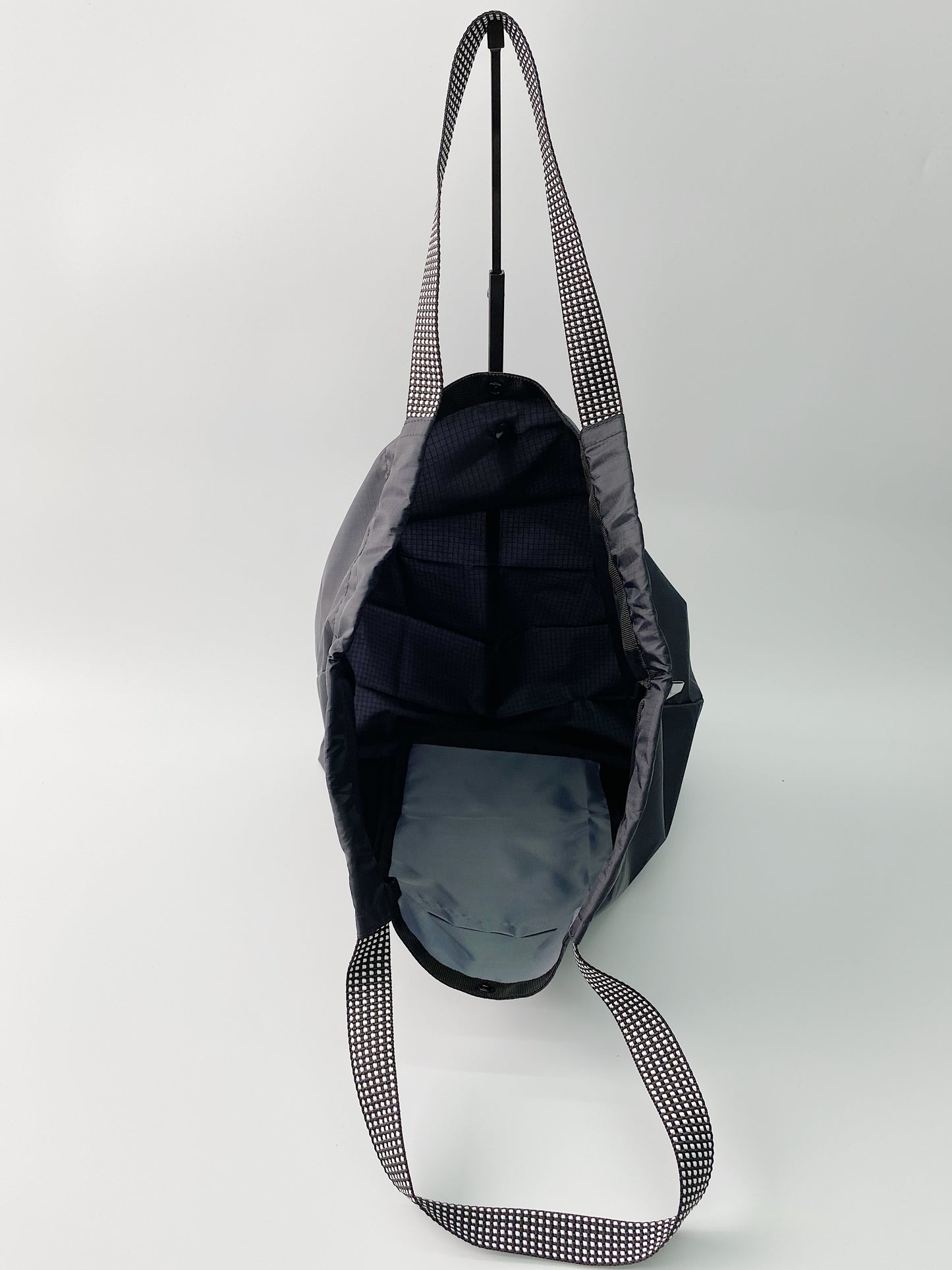 Informal Bag Plain Checkout Bag (Black)