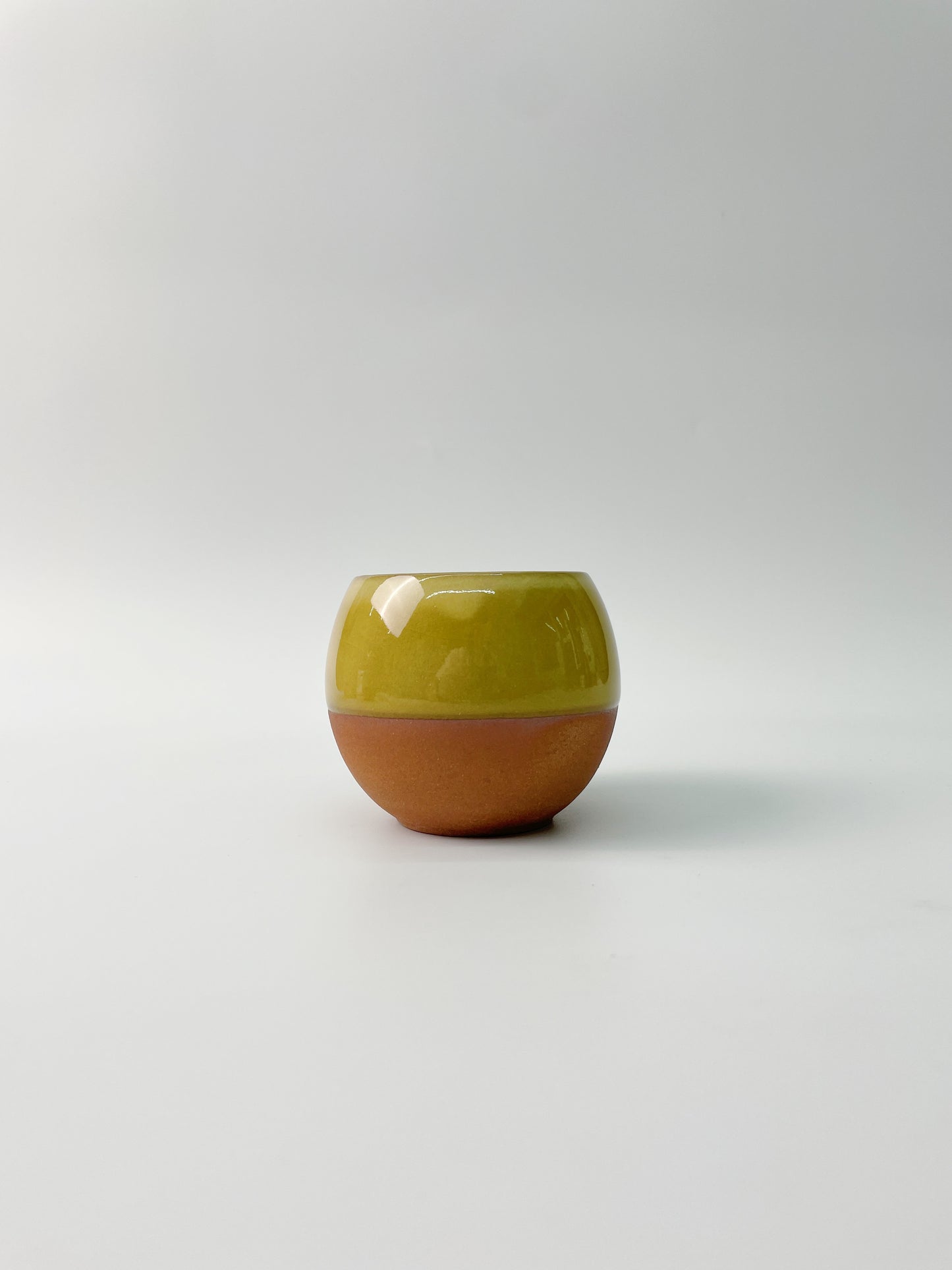 日本製美濃燒 雙色調小茶杯(芥末黃色) | Japanese Mino Ware Two- Tone Colour Tea Cup (Mustard Yellow)