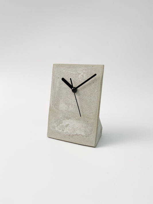 研土會 方型水泥鐘 | Kongcrete Cement Square Clock