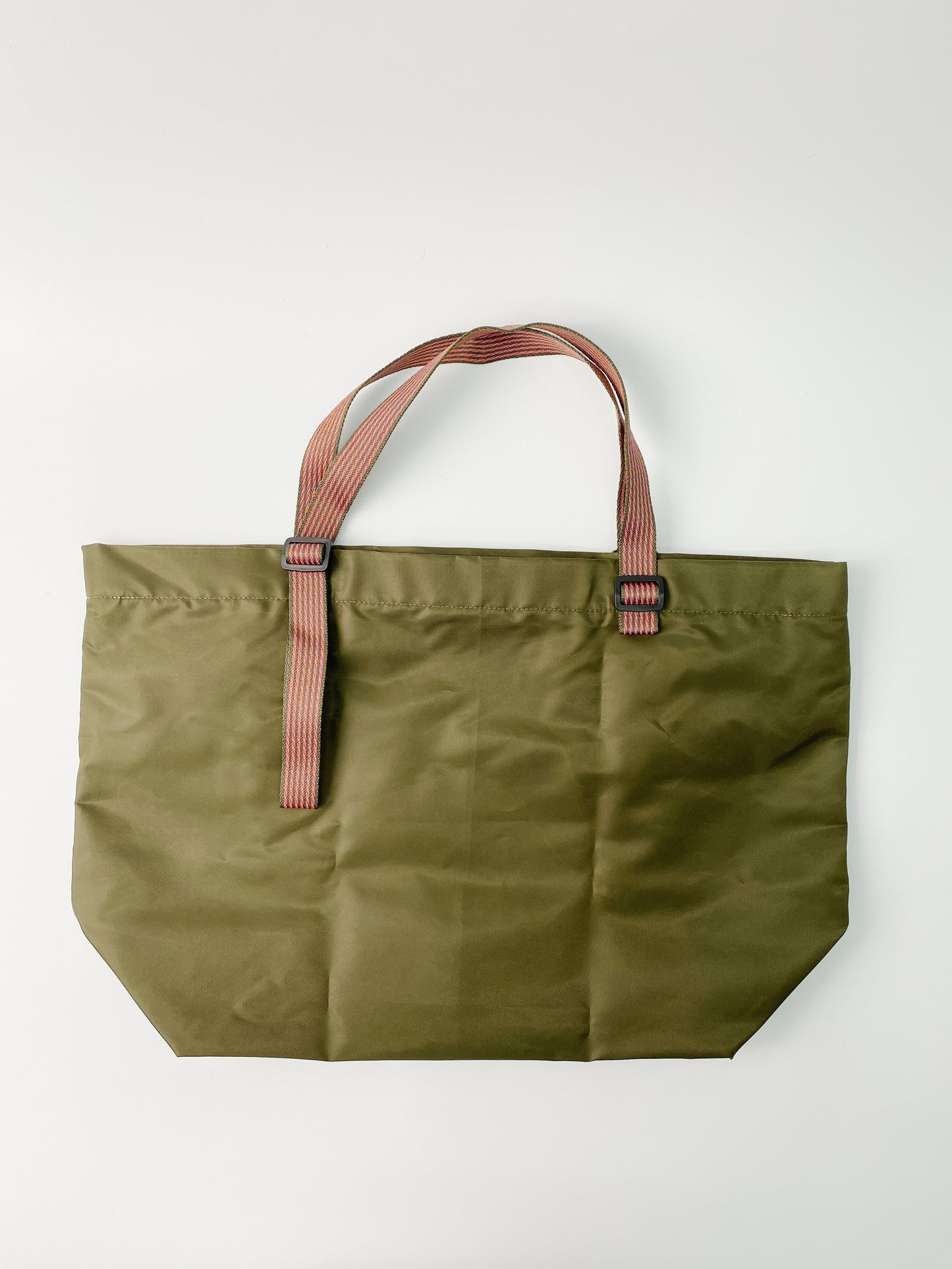 Informal Bag C-bag Zipper Nylon Twill Army Green