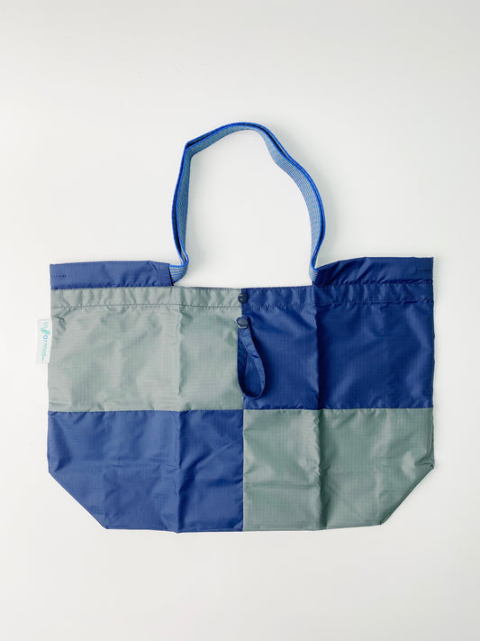 Informal Bag Co-Patch Size M (Blueberry)