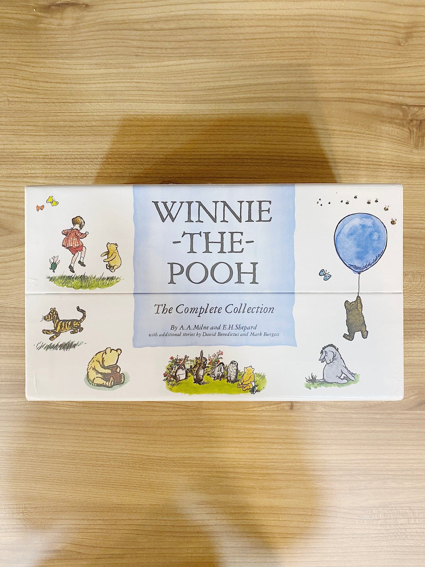 A A Milne - Winnie-the-Pooh Complete 30 copy slipcase