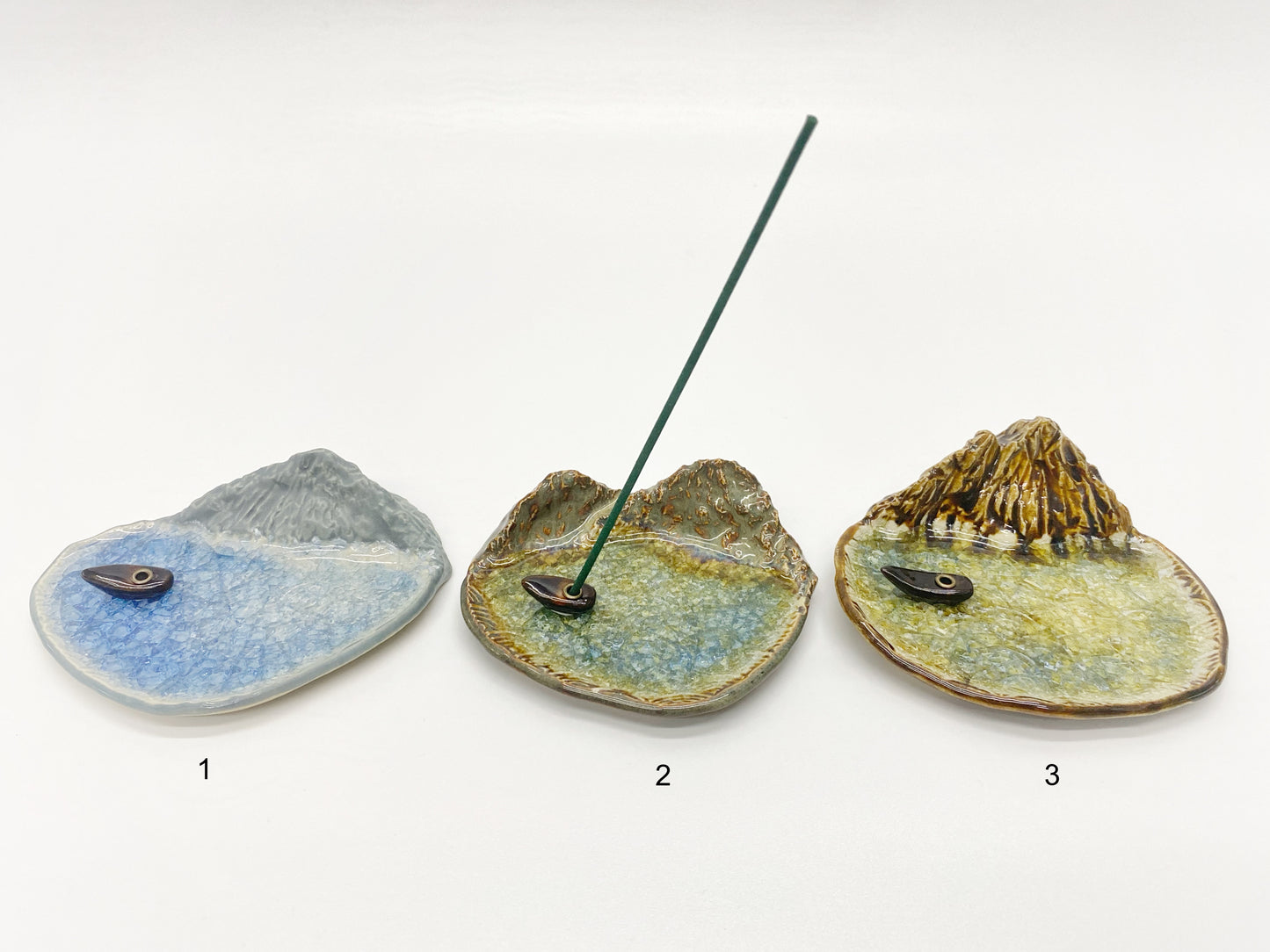 陶作丁 - 陶泥線香碟 ( 山景湖泊 ) | Pottery Ding - Pottery Incense Holder (Mountain Lake)