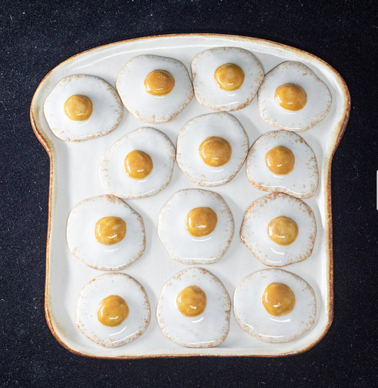 陶作丁- 陶泥胸針(煎蛋) | Pottery Ding - Pottery Brooches (Omelettes)